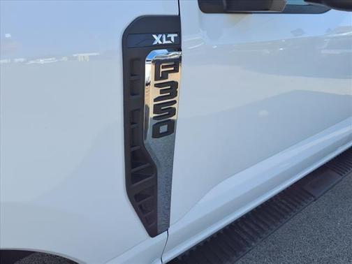 2023 Ford F-350 XLT