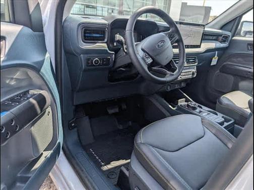 2025 Ford Maverick Lobo High