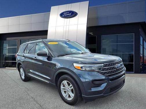 STONE BLUE METALLIC 2023 Ford Explorer XLT