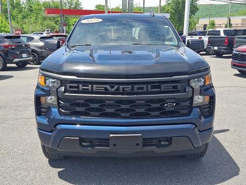 Northsky Blue Metallic 2023 Chevrolet Silverado 1500 Custom