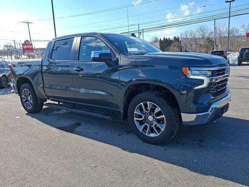 Cypress Gray 2025 Chevrolet Silverado 1500 LT (2FL)
