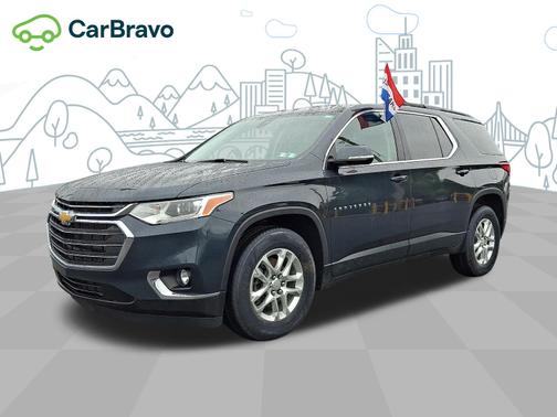 Graphite Metallic 2020 Chevrolet Traverse LT Leather