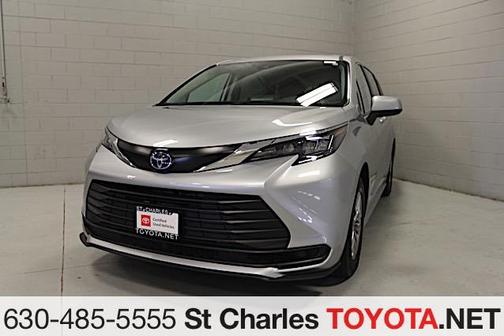 2024 Toyota Sienna LE
