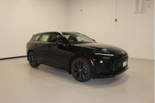 Black 2026 Toyota Crown Signia Limited