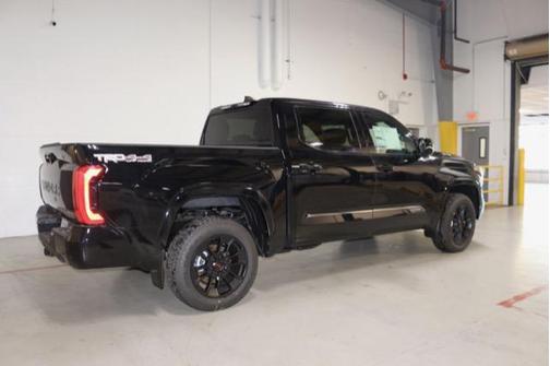 2025 Toyota Tundra Hybrid Platinum