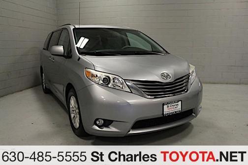 2013 Toyota Sienna XLE