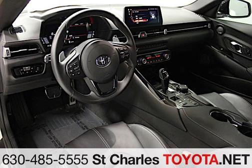 Photo 3 of 22 of 2022 Toyota Supra 3.0 Premium