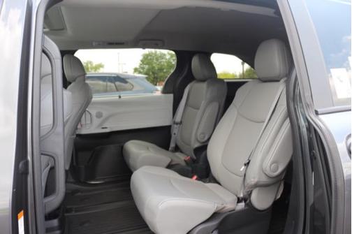 2025 Toyota Sienna XLE 7 Passenger