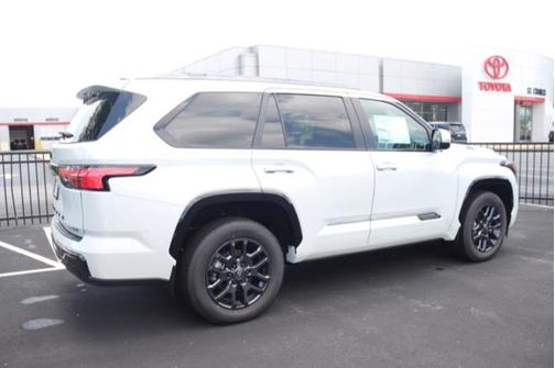 2025 Toyota Sequoia Platinum