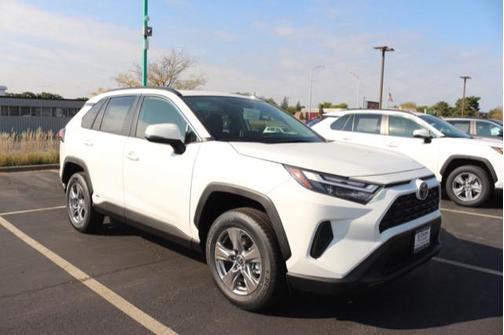 2025 Toyota RAV4 Hybrid XLE
