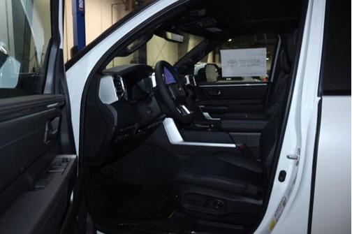 2025 Toyota Tundra Hybrid Platinum