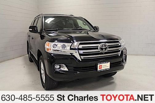 2017 Toyota Land Cruiser Base