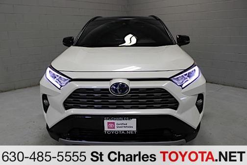 Blizzard Pearl/Midnight Black Metallic 2021 Toyota RAV4 Hybrid SE