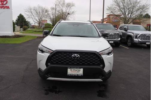 2025 Toyota Corolla Cross LE