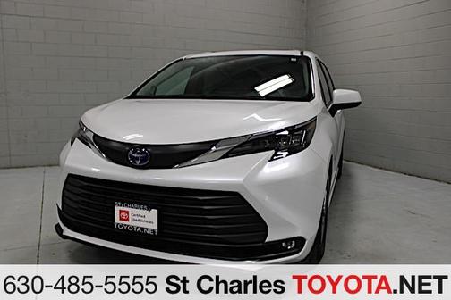 2025 Toyota Sienna XLE