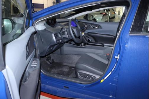 2025 Toyota Prius XLE