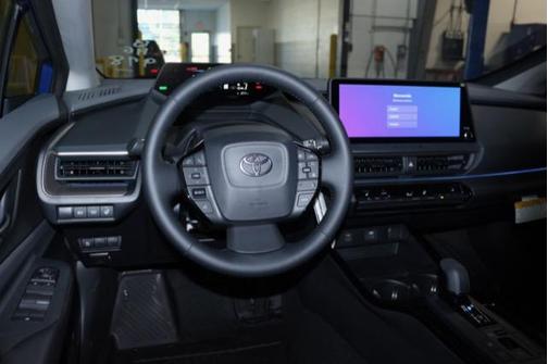 2025 Toyota Prius XLE