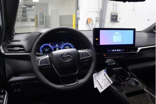 2026 Toyota Sienna Limited