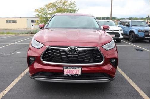 2025 Toyota Highlander Platinum