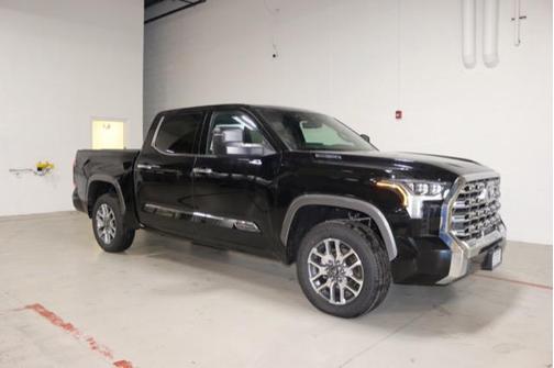 2025 Toyota Tundra Hybrid 1794 Edition