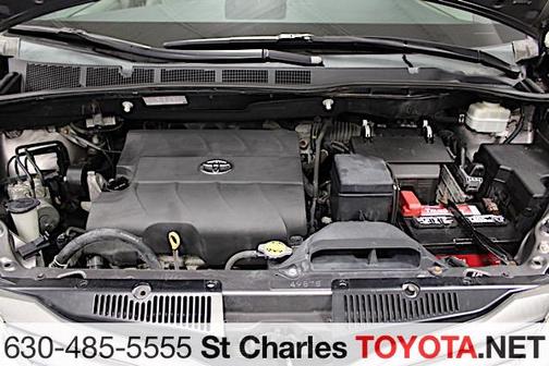 Predawn Gray Mica 2013 Toyota Sienna XLE