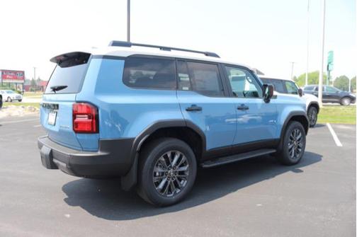 2025 Toyota Land Cruiser Base