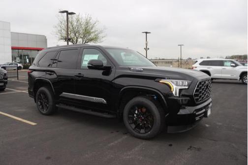 2025 Toyota Sequoia Platinum