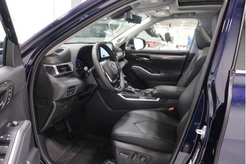 Blueprint 2026 Toyota Highlander Platinum