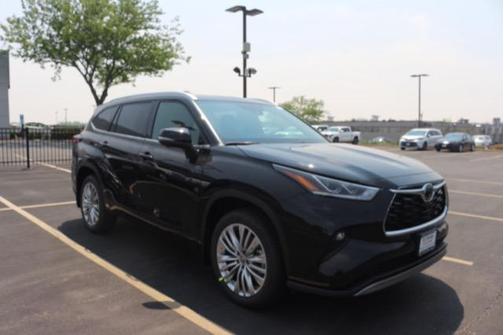 2025 Toyota Highlander Platinum