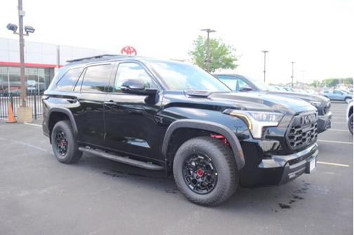 2025 Toyota Sequoia Base