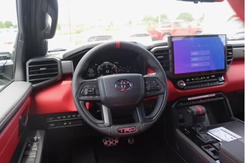 2025 Toyota Sequoia Base