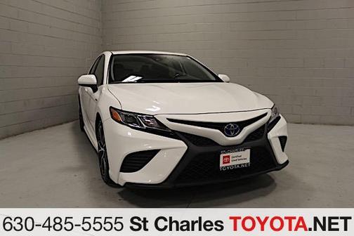 2020 Toyota Camry SE