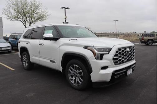 2025 Toyota Sequoia Base
