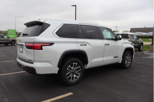 2025 Toyota Sequoia Base