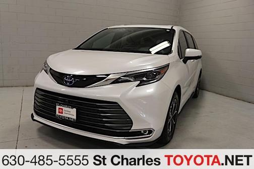 2025 Toyota Sienna Platinum 7 Passenger
