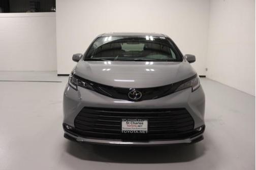 2026 Toyota Sienna Woodland Edition