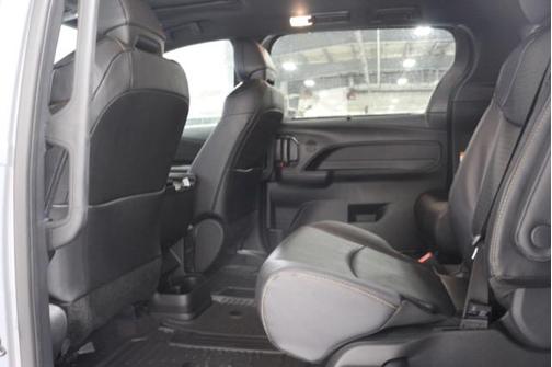 2026 Toyota Sienna Woodland Edition