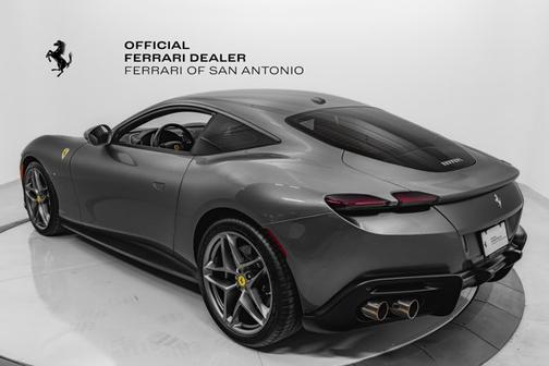 2022 Ferrari Roma