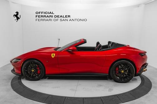 2025 Ferrari Roma Spider