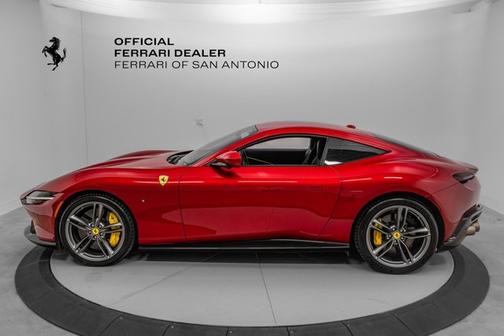 2022 Ferrari Roma 