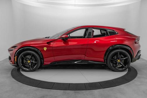 Rosso Maranello 2026 Ferrari Purosangue