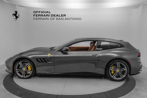 2019 Ferrari GTC4Lusso V12