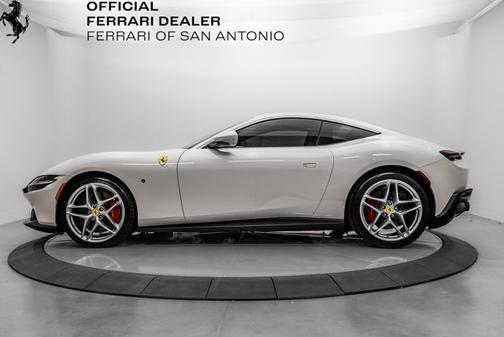 2022 Ferrari Roma 