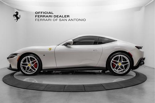 2022 Ferrari Roma
