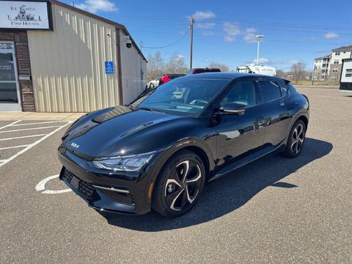 Aurora Black Pearl 2024 Kia EV6 GT-Line