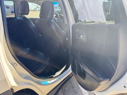 White Clearcoat 2018 Jeep Compass Trailhawk