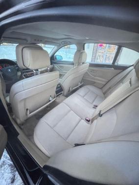 BLACK 2011 BMW 528 I