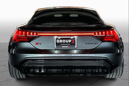 2023 Audi RS e-tron GT quattro