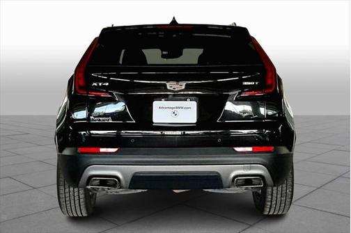 2022 Cadillac XT4 Premium Luxury