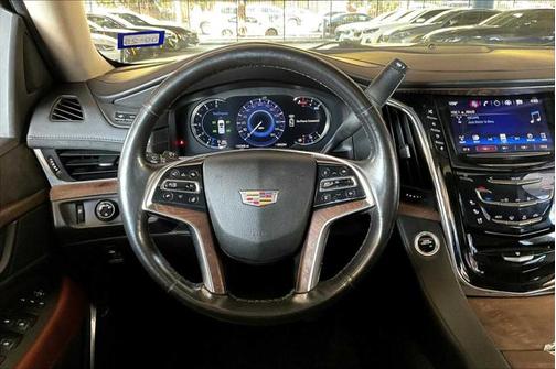 2016 Cadillac Escalade Premium